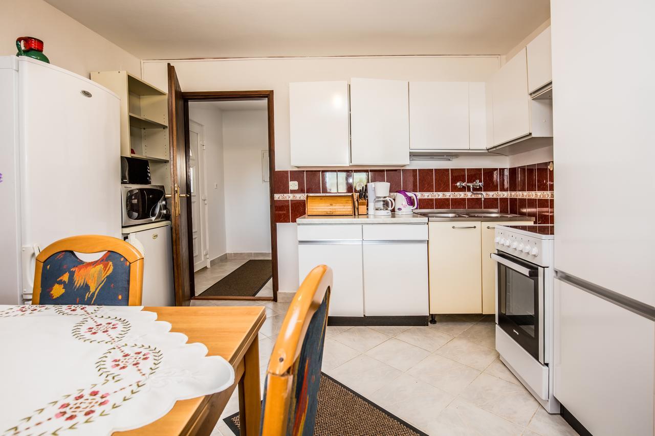 Apartment Carolina Ližnjan Kültér fotó